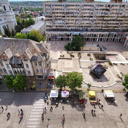 Ferienwohnung Panoramic Penthouse In The Heart Of Iasi Exterior foto