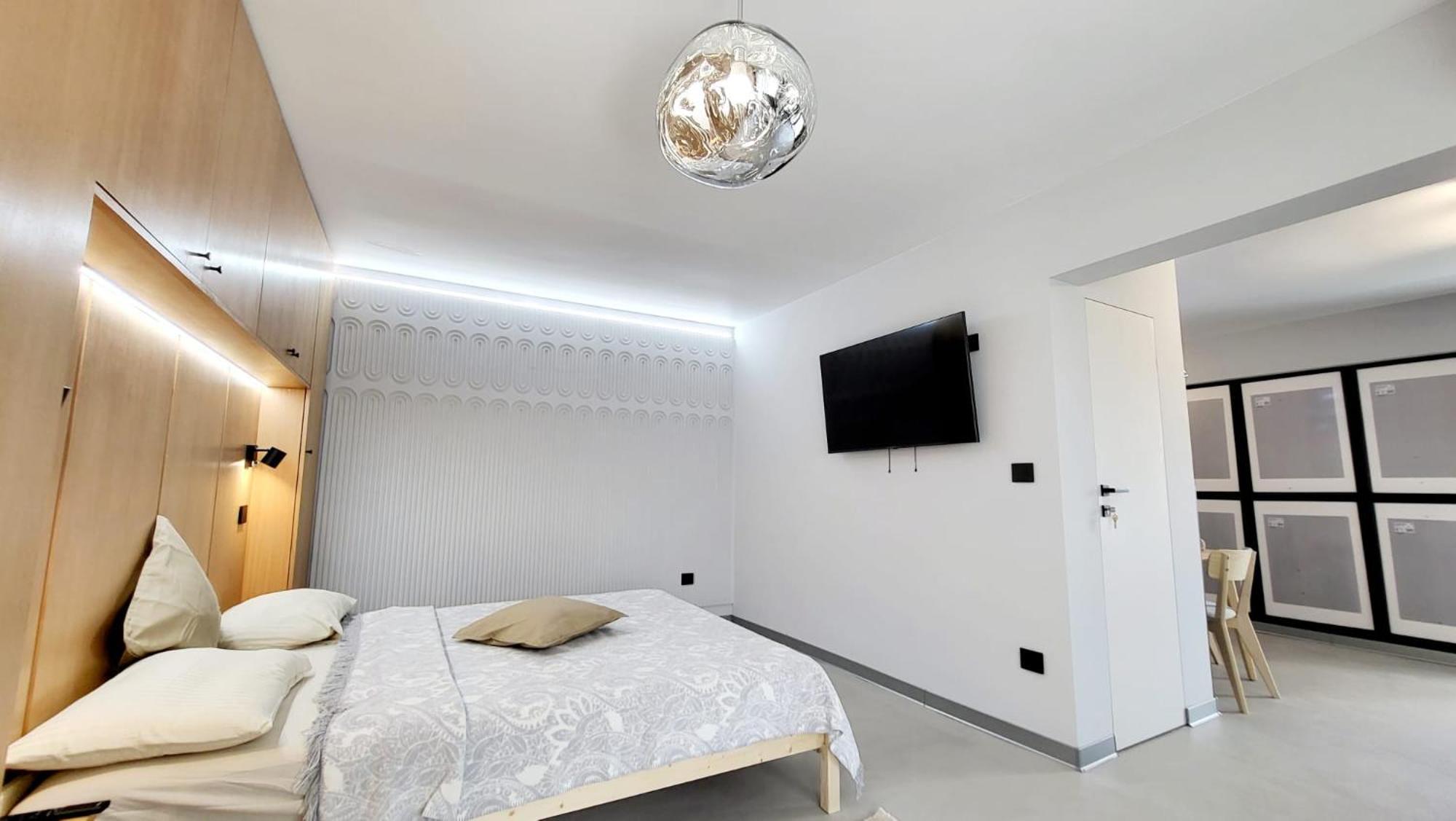 Ferienwohnung Panoramic Penthouse In The Heart Of Iasi Exterior foto
